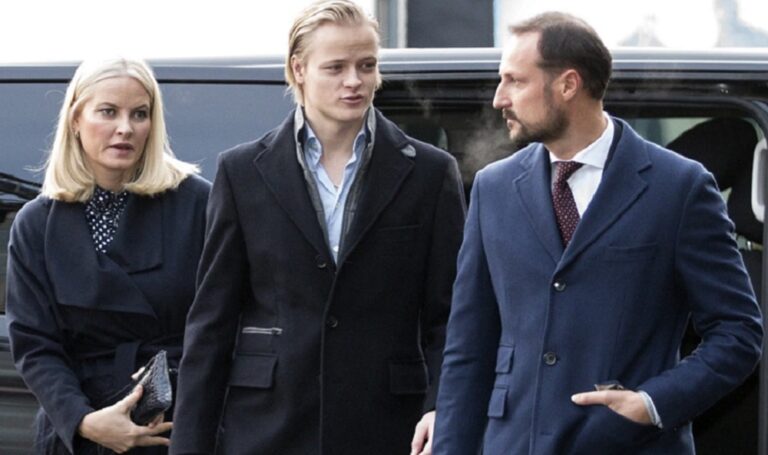 Acusan en Noruega al hijo de la princesa Mette-Marit de cuatro violaciones