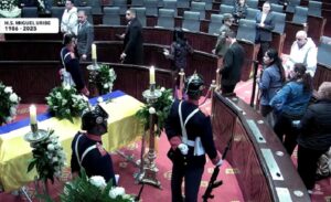 El Capitolio abre sus puertas al público para despedir a Uribe Turbay