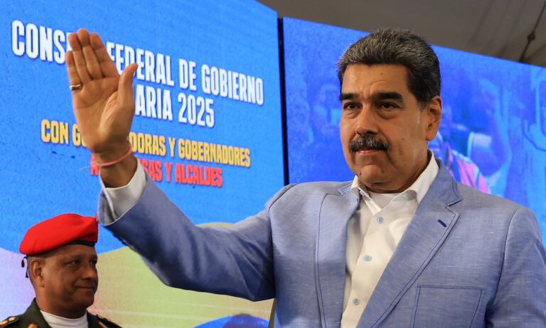 Maduro acusa al gobierno de Trump de financiar una "conspiración" contra el país