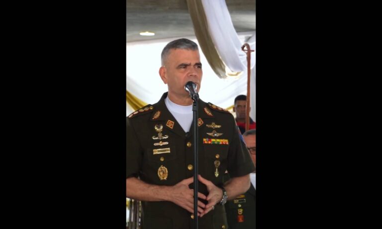 Padrino López advierte a EE. UU. que no “se atreva” a agredir soberanía del país