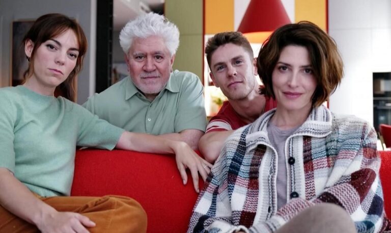 Almodóvar termina rodaje de su nueva película, “Amarga Navidad”
