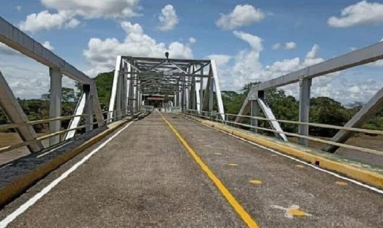 Colombia denuncia retención de 5 personas por autoridades venezolanas en la frontera