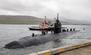 Gobierno alerta que EE. UU. planea enviar “submarino nuclear” a sus costas