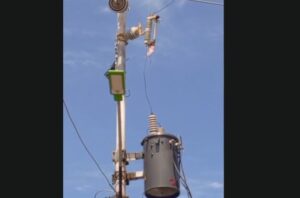 En Cacique Mara llevan más de 8 días sin luz por explosión de transformador