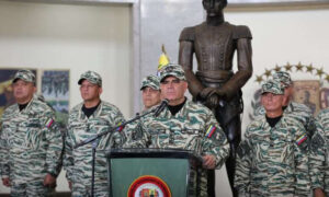 Padrino López dice que alistamiento militar es una “movilización voluntaria del pueblo”