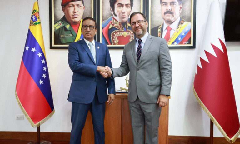 Yván Gil se reúne con embajador de Catar para “fortalecer la cooperación bilateral”