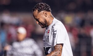 Neymar sufre edema muscular y es duda en la convocatoria de Ancelotti