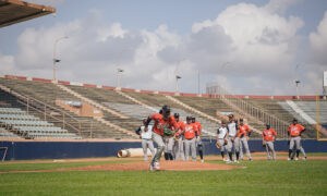 Águilas inicia prácticas en el Luis Aparicio con lanzadores y receptores