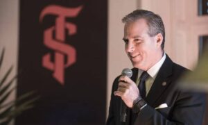 Alberto C. Vollmer niega viaje a EE. UU. para presunta “transición negociada”