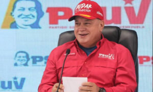 Cabello advierte a oposición: “Sigan subestimando que les va a ir peor”