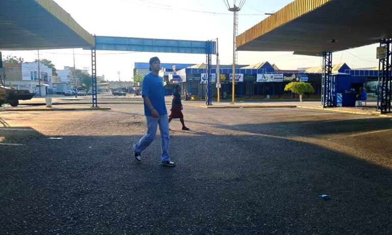 Paralizan el transporte publico por falta de gasolina subsidiada en Cabimas