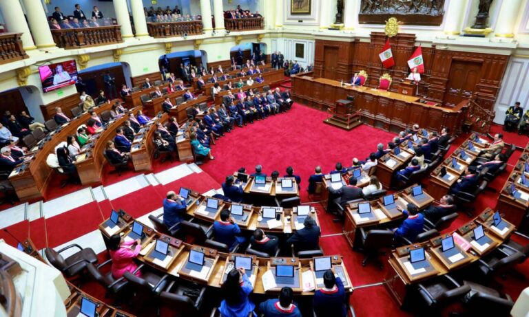 Congreso de Perú declara el «Cartel de los Soles» como organización terrorista