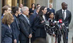 Abogados de "Diddy" Combs piden al juez sentencia de no más de 14 meses en prisión