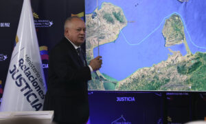 Cabello ataca a oposición que “espera” a los F-35 y pide que “se coma la luz”