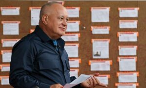 Cabello acusa a Machado de “ofrecerle” el territorio venezolano al “narcotráfico”