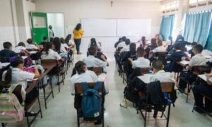 Inicia este lunes el año escolar 2025-2026