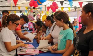 Alcaldía de Maracaibo inicia Feria Escolar