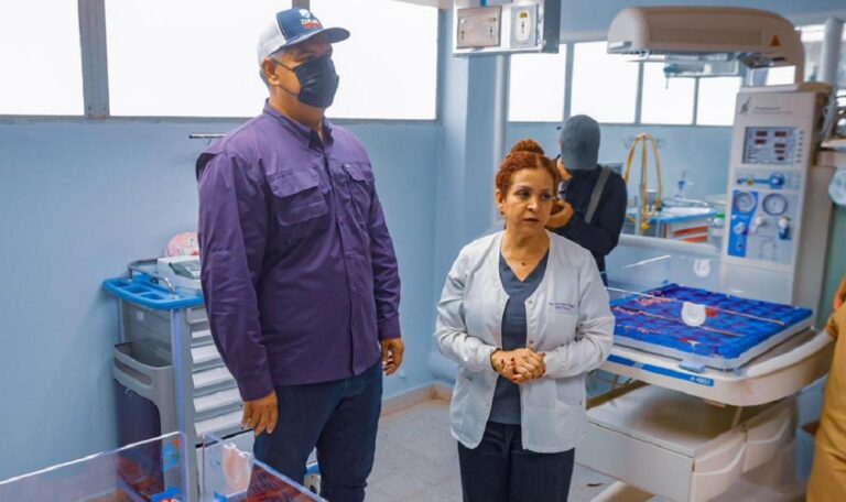 Activan UCI y Unidad de Terapia Intensiva Neonatal del Hospital de Cabimas