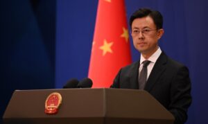 China condena "injerencia externa en asuntos de Venezuela" y las acciones de EE. UU.