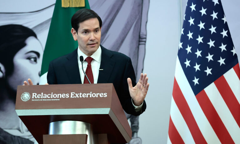 Rubio avisa que explosión de lancha con drogas “puede pasar de nuevo”