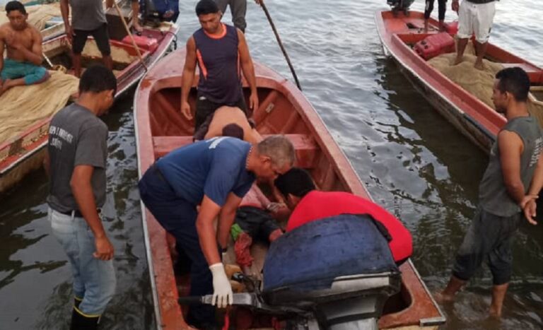 Mueren 5 pescadores en La Cañada al naufragar embarcaciones en el Lago