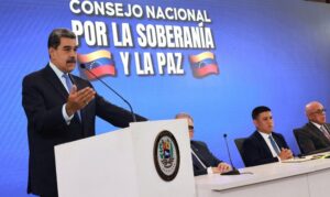 Maduro: "Amenazas militares" de EE. UU. son un "problema de carácter internacional"