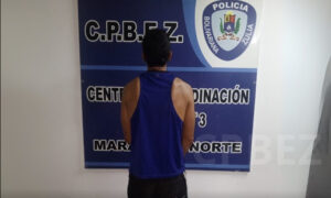 Golpea violentamente a su hija adolescente en el barrio Panamericano