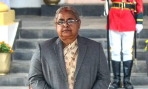Juramentación histórica de nueva primera ministra de Nepal pone fin a vacío de poder