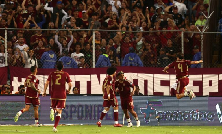 Maduro pide reestructurar el cuerpo técnico de la Vinotinto