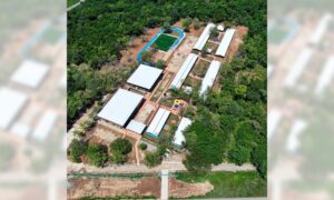 Shakira celebra construcción de escuela por su fundación en Tibú