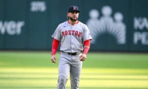 Wilyer Abreu regresa a la alineación de los Medias Rojas tras un mes de su lesión