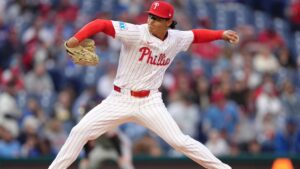 Jesús Luzardo sella su mejor año en las Mayores