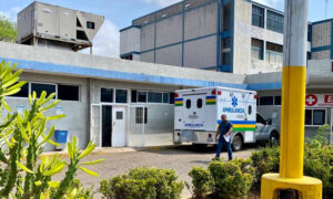 Muere niña de 10 años tras ingerir "guarapo" de su abuela