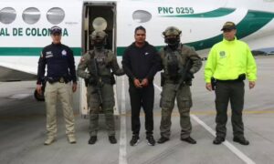 Colombia aprueba extradición a Chile de "Larry Changa", cabecilla del "Tren de Aragua"
