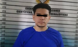 Padre usa a su hija menor de edad para vender drogas