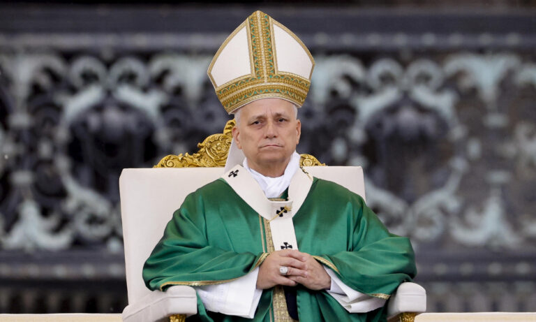 El papa León XIV alerta sobre el auge del antisemitismo y pide paz en Gaza