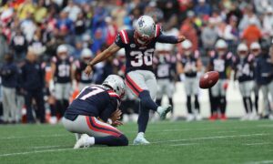 Venezolano Andy Borregales acaba con el invicto de los Bills en la NFL