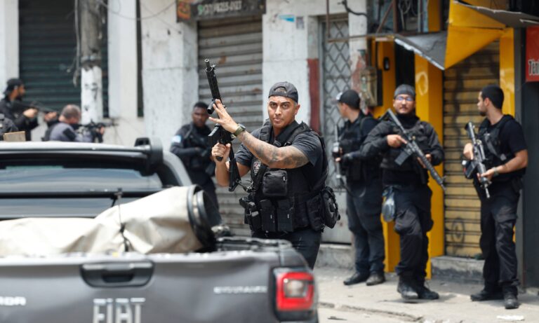 Incautan armas de la Fanb en operativo contra el “Comando Vermelho” en Río