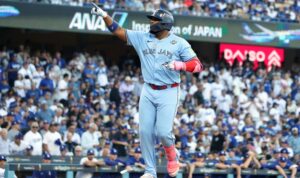 Los Azulejos quedan a una victoria de conquistar la Serie Mundial