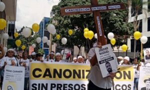 Oposición insiste en liberación de “presos políticos” para que se reencuentren con sus familias