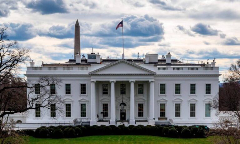 The New York Times: Casa Blanca rechazó oferta de Maduro de renunciar en dos años