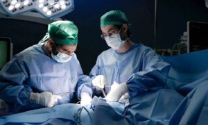 Primer trasplante parcial de corazón en Europa se realizó con éxito en Suiza