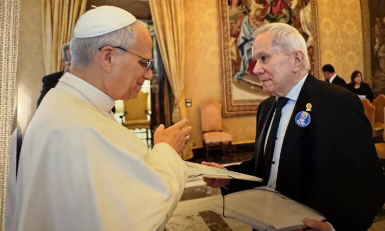 Papa León XIV recibe al presidente de la Federación Médica Venezolana