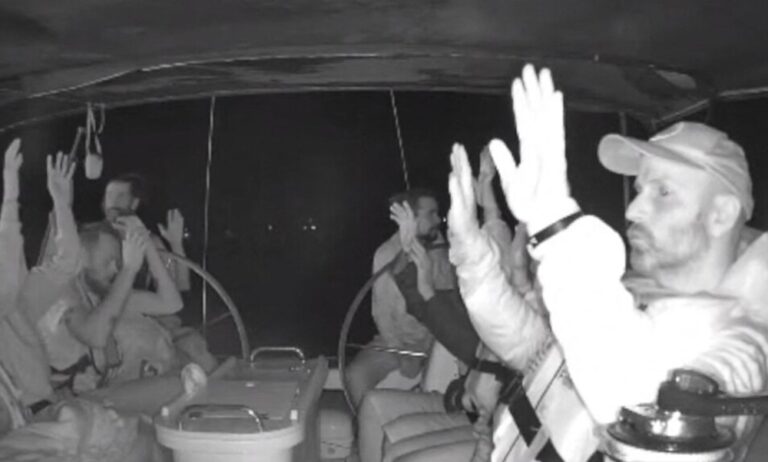 Otra flotilla con 9 barcos continua hacia Gaza pese a detención de la Global Sumud