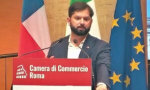 Boric alerta "desvíos autoritarios" en el mundo y critica a Maduro y Ortega