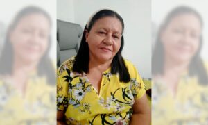 Empleada pública necesita ayuda para extirparle tumor en el cerebro