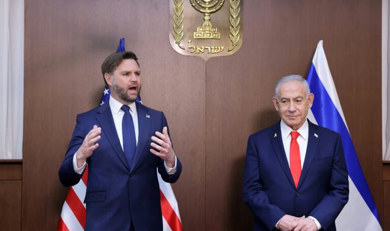 Vance reitera compromiso de desarmar a Hamás y reconstruir Gaza