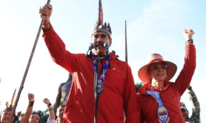 Maduro avisa a EE. UU. que “ni por las buenas ni por las malas” podrán “con nosotros”