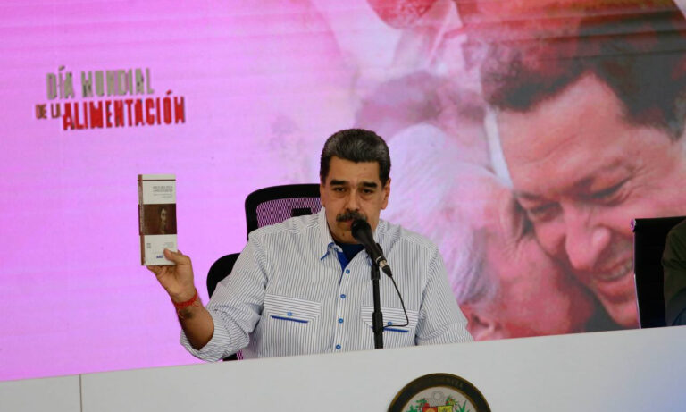 Maduro cree que Trump ordenó a la CIA “acabar” con Venezuela