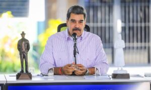 Maduro advierte que cuenta con “más de 5.000” misiles de defensa antiaérea